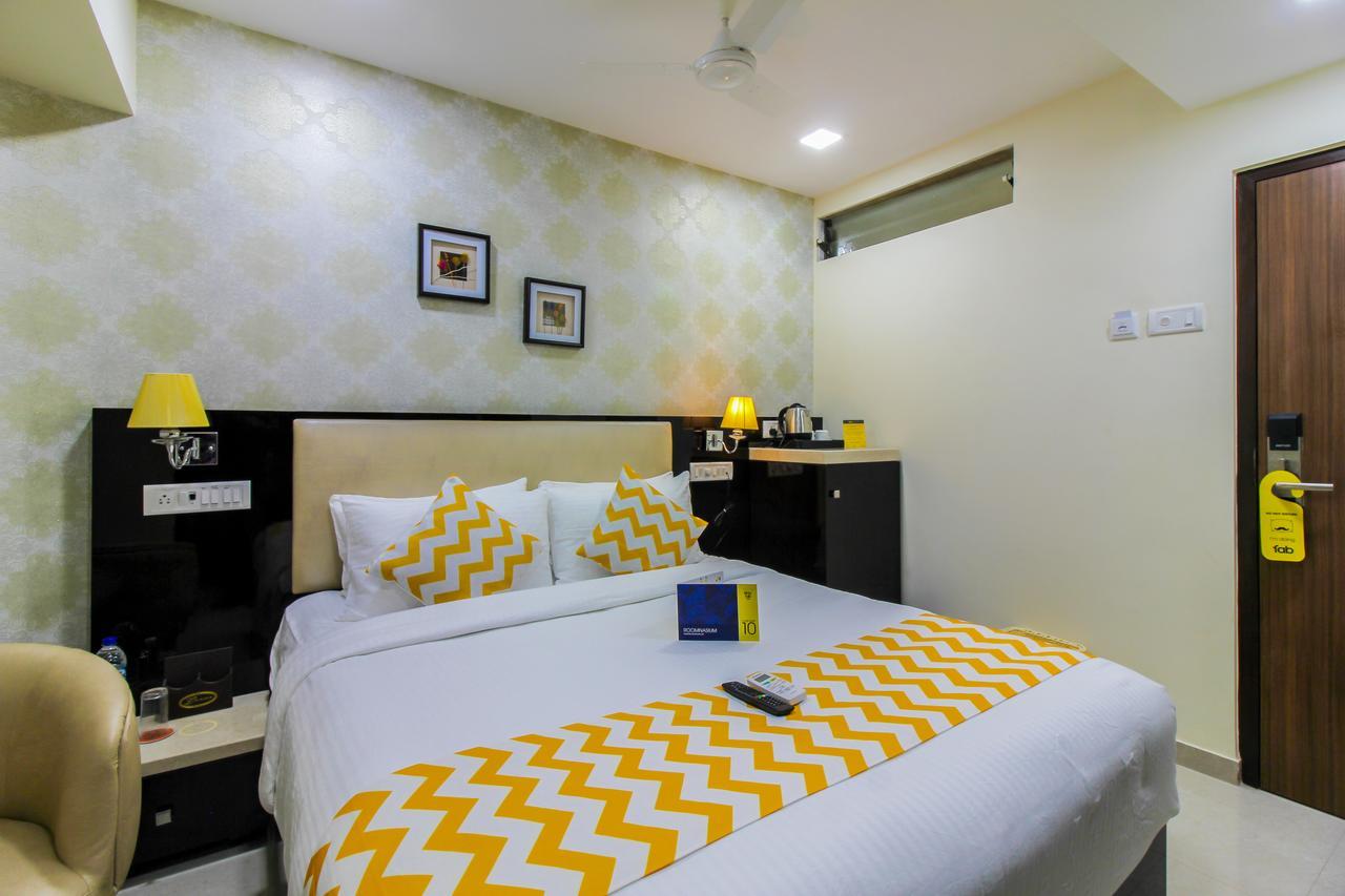 Fabhotel Laaiba Residency Mumbai Exteriör bild