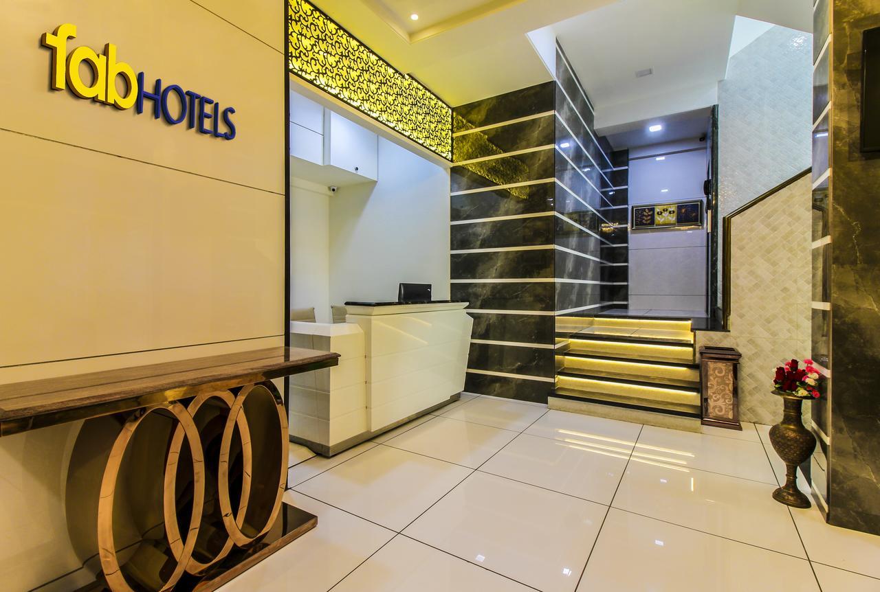 Fabhotel Laaiba Residency Mumbai Exteriör bild